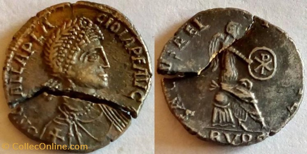 coin ancient b to roman republicain imperial silique placidie faux moderne