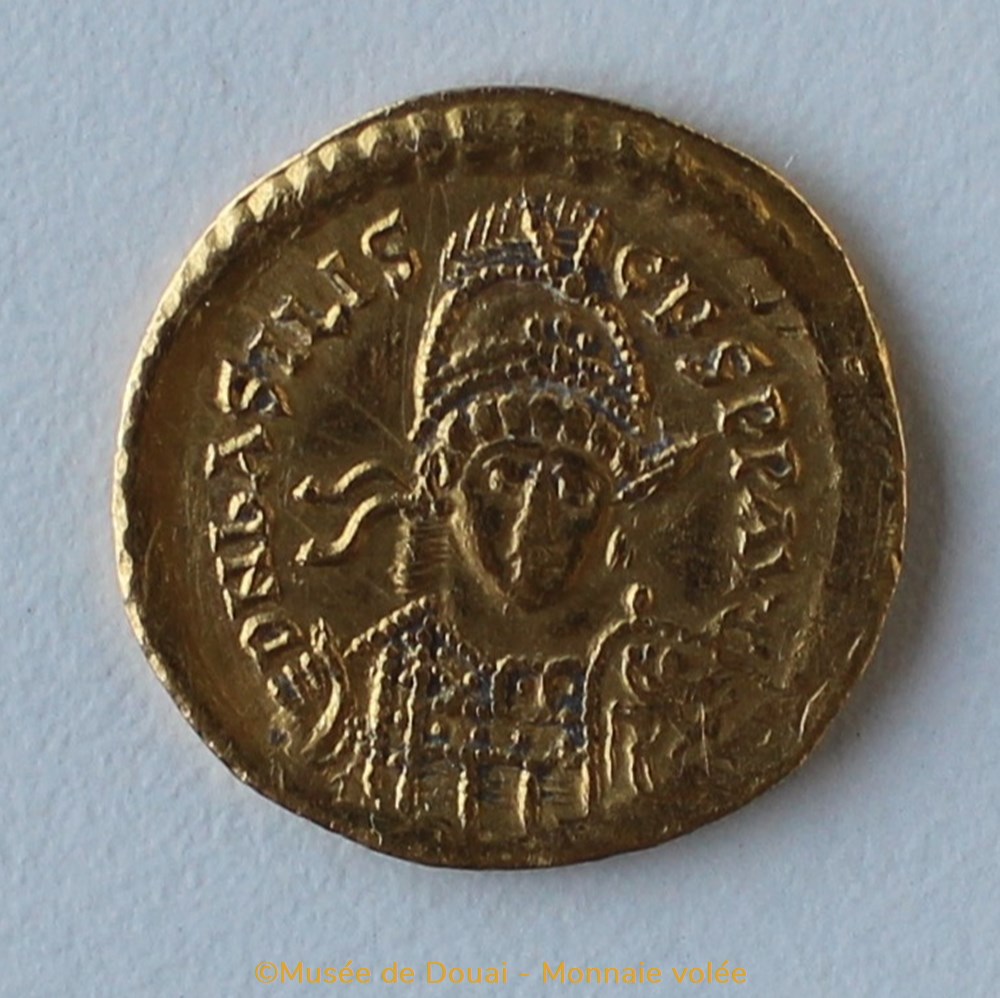 Solidus Basiliscus - Monnaie volée monnaies antiquite av jc ap romaines republicaines imperiales solidus basiliscus monnaie volee