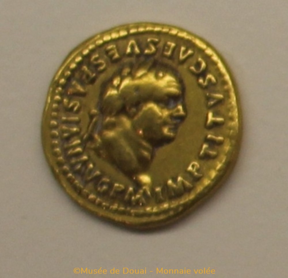 Aureus Titus - Monnaie volée monnaies antiquite av jc ap romaines republicaines imperiales aureus titus monnaie volee