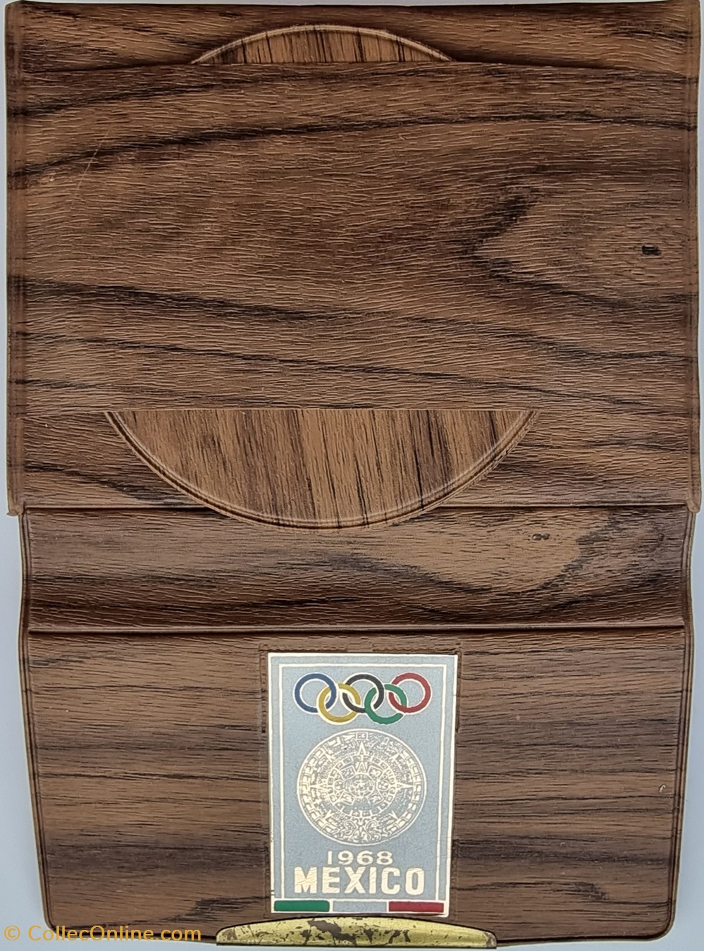 Mexico 1968 étui de 2 jeux de 54 cartes et sous-verres plastique sport olympisme mexico 1968 etui de 2 jeux de 54 cartes et sous verres plastique