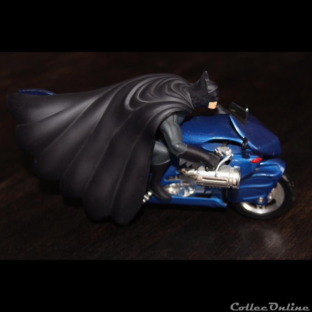Batcycle 2000 Corgi 1/16 eme modele reduit voiture batmobile batcycle 2000 corgi 1 16 eme