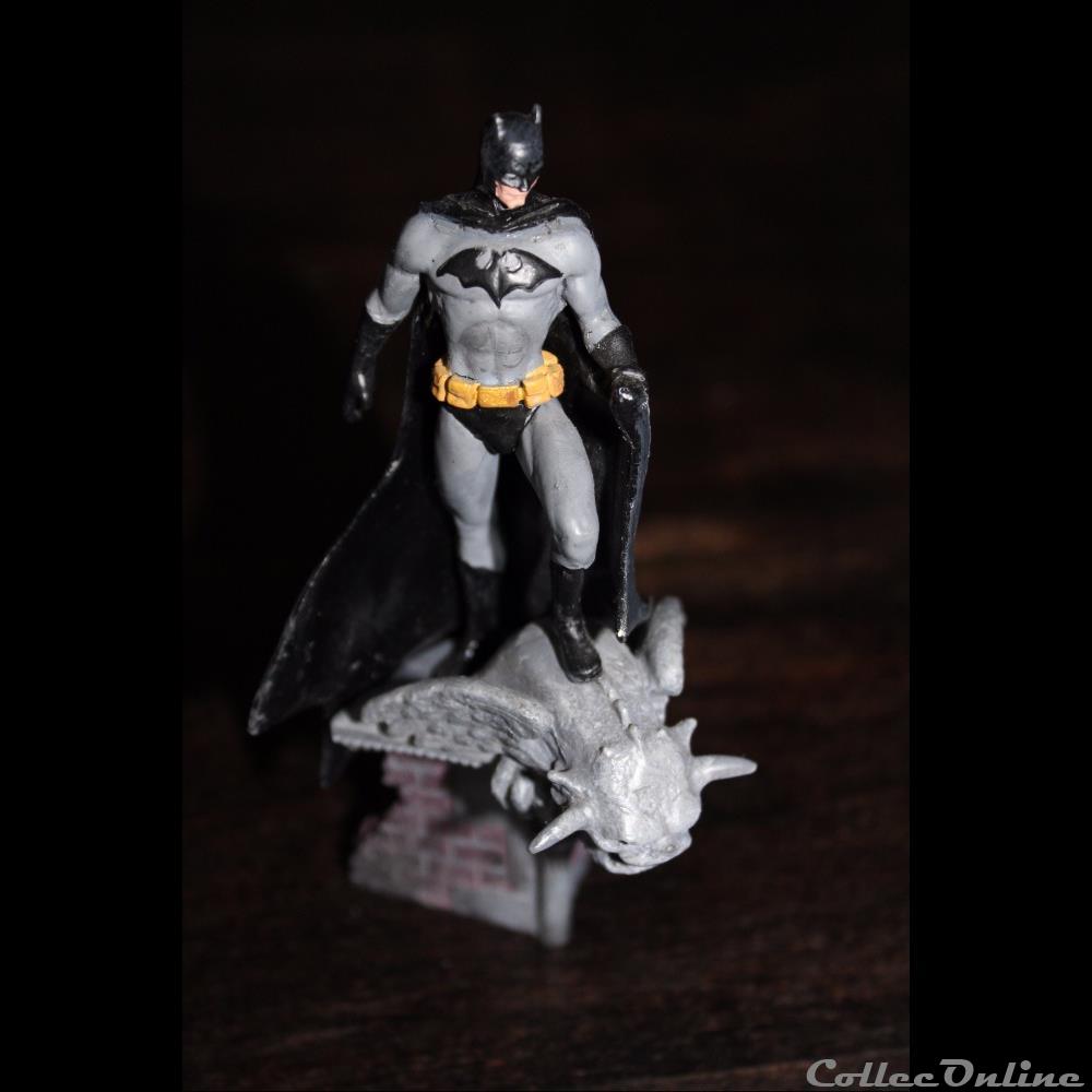 figurine comic batman