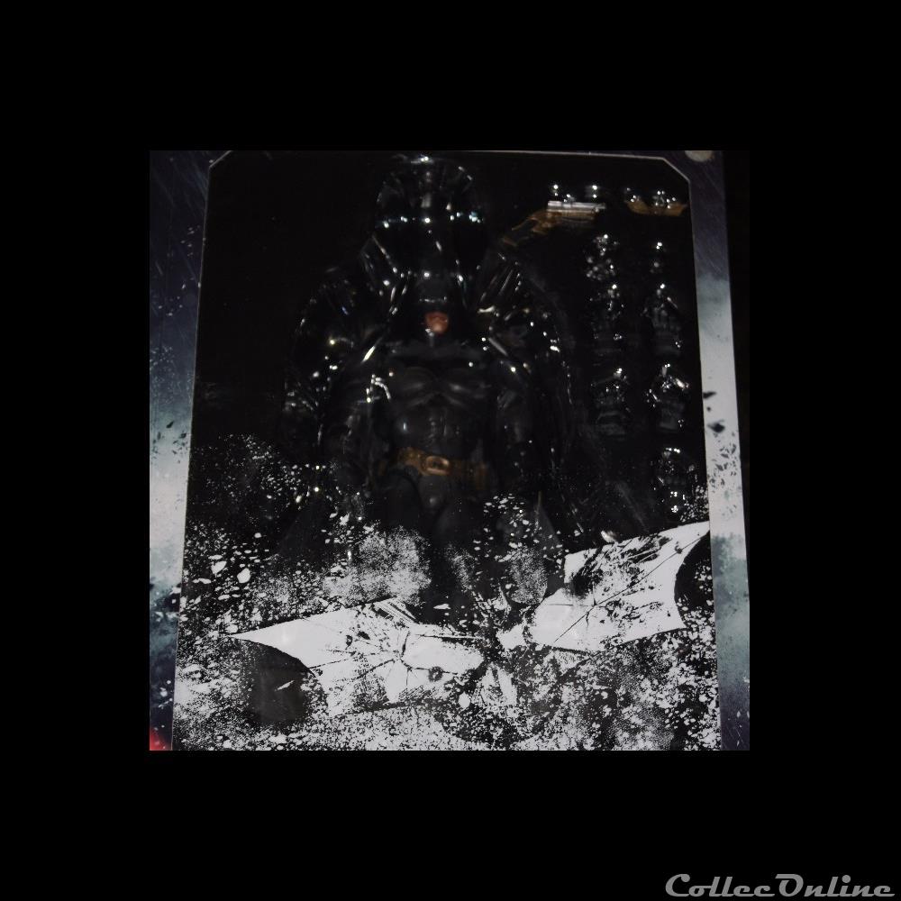 figurine comic batman the dark knight trilogy play arts enix