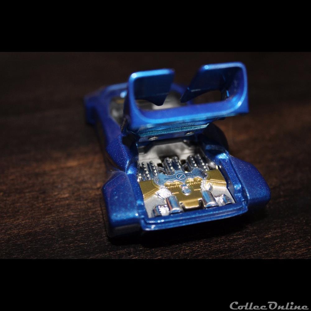 Batmobile 1990 Corgi 1/43eme 4 modele reduit voiture batmobile 1990 corgi 1 43eme