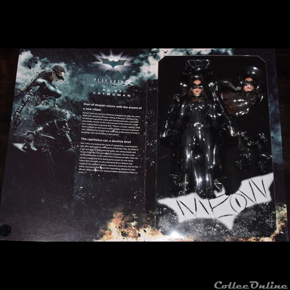 figurine comic batman catwoman the dark knight trilogy play arts enix