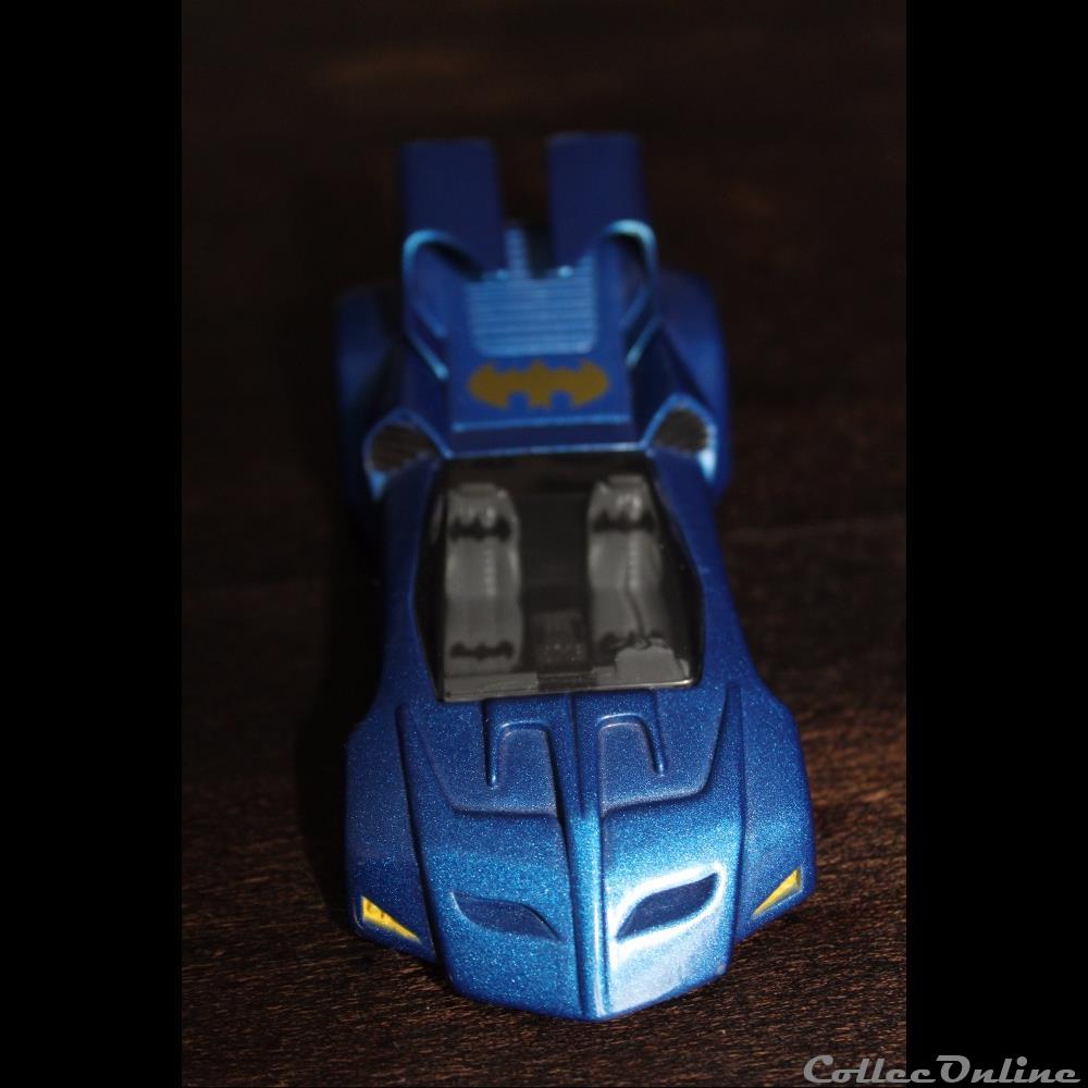 Batmobile 1990 Corgi 1/43eme 3 modele reduit voiture batmobile 1990 corgi 1 43eme