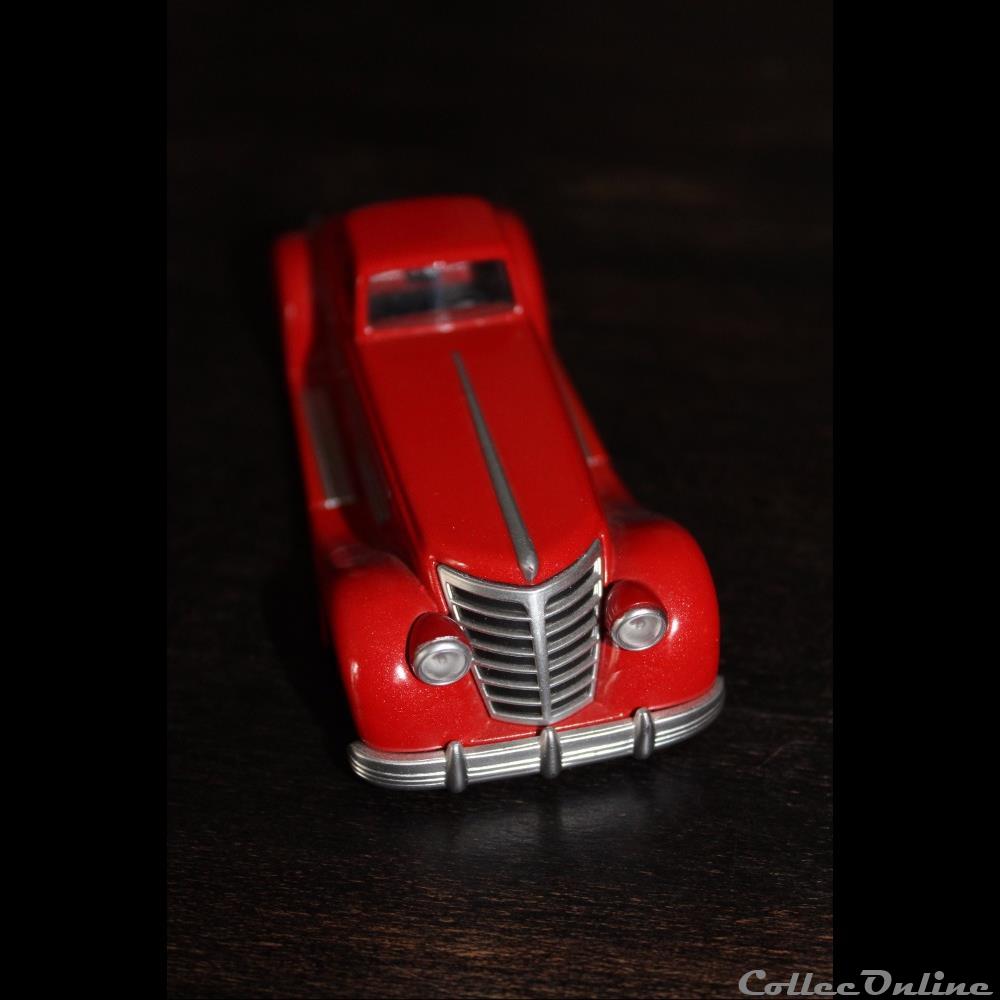 Batmobile 1930 Corgi 1/43eme 2 modele reduit voiture batmobile 1930 corgi 1 43eme