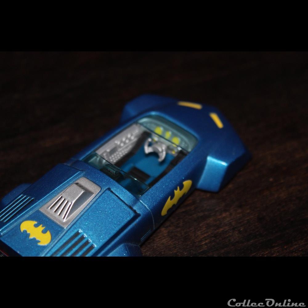 modele reduit voiture batmobile 1990 corgi 1 43eme