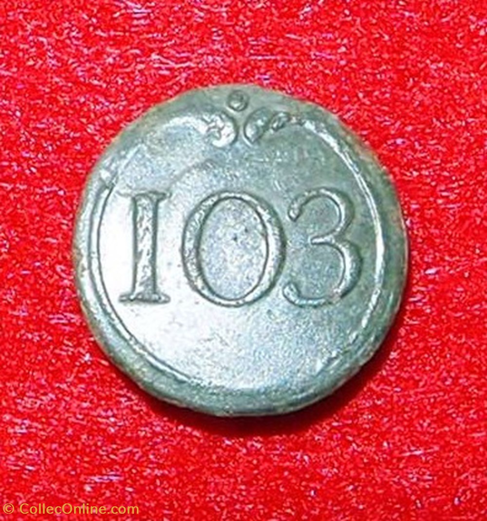 vetements et accessoires boutons militaires 103 eme infanterie de ligne 1776 1791