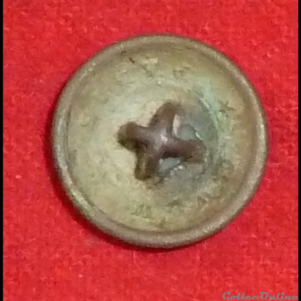 vetements et accessoires boutons militaires 79 eme infanterie de ligne 1844 1871