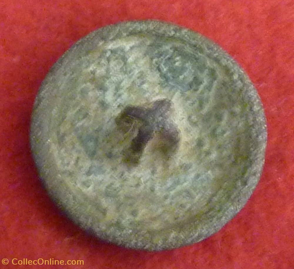 vetements et accessoires boutons militaires 19 eme infanterie de ligne 1844 1871