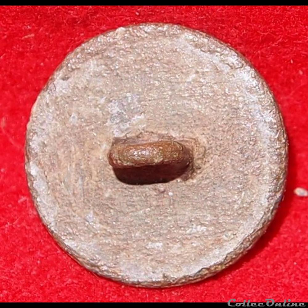 Armée de terre - Infanterie - 1792/1793 vetements et accessoires boutons militaires armee de terre infanterie 1792 1793