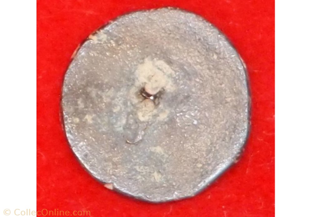 civil bouton ancien