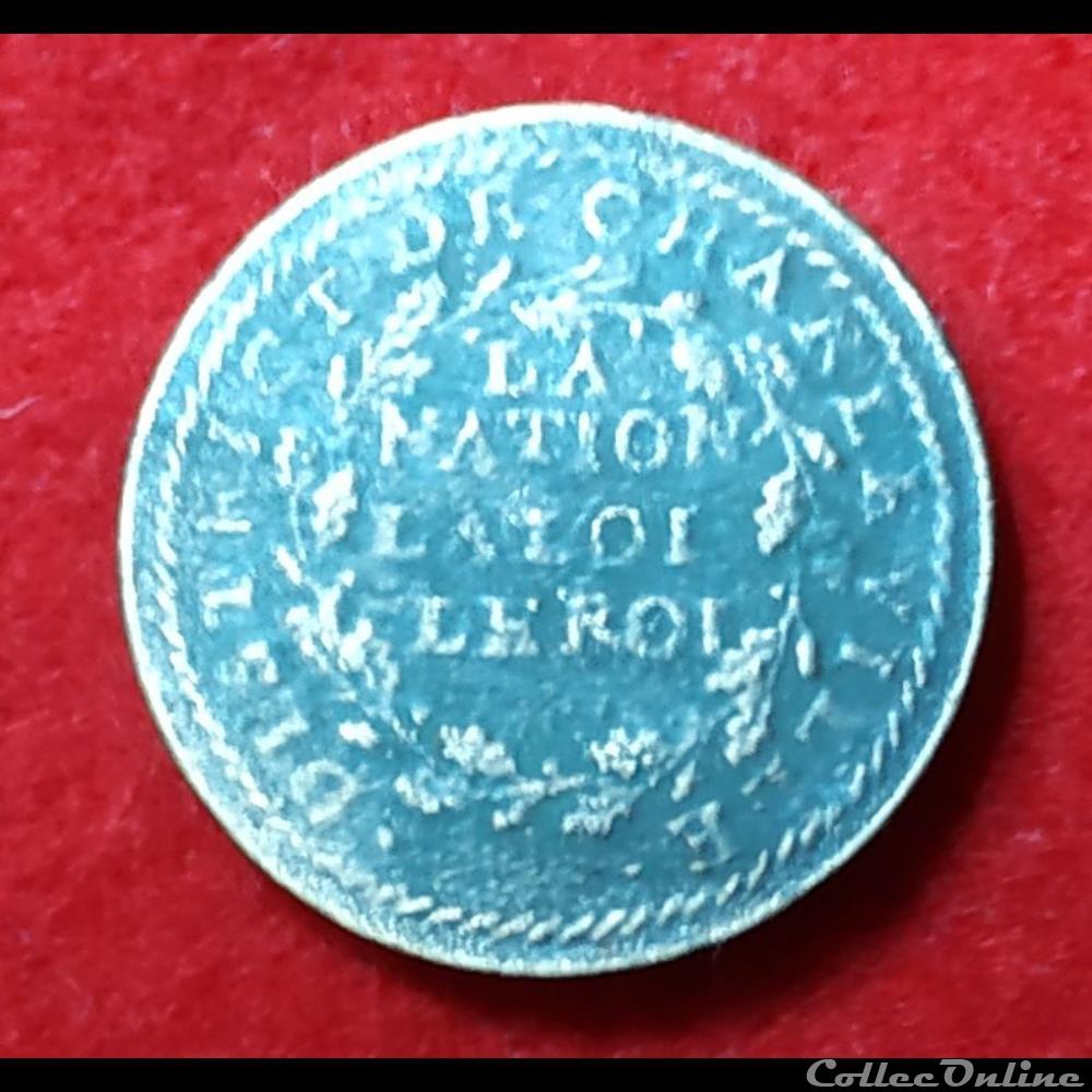CHARLEVILLE - 1789/1790 vetement et accessoire bouton militaire charleville 1789 1790