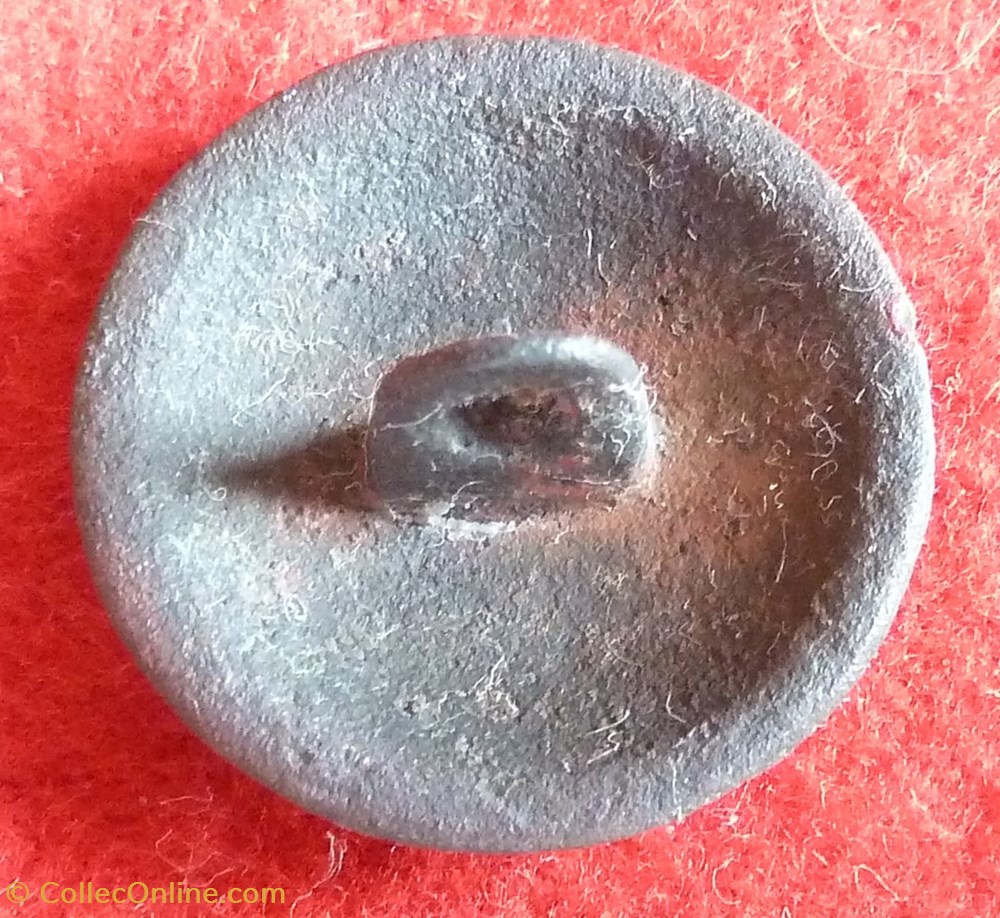 vetements et accessoires boutons militaires 33 eme infanterie de ligne 1844 1871