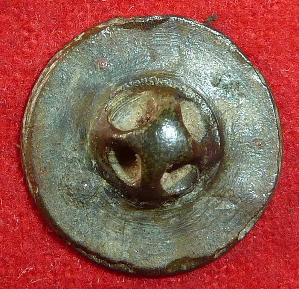 vetements et accessoires boutons militaires marine ancien regime regiments du corps royal de la marine
