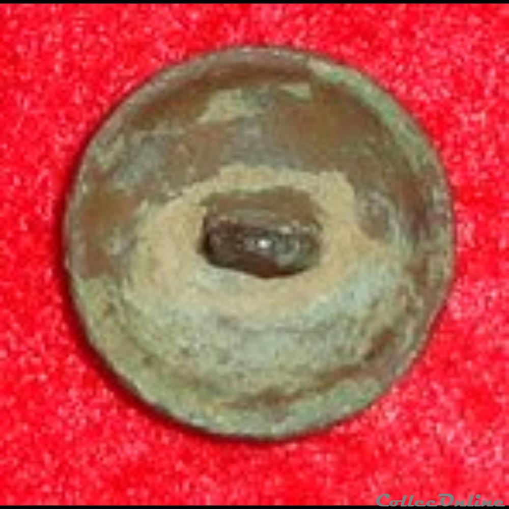 vetements et accessoires boutons militaires 95 eme infanterie de ligne 1844 1871