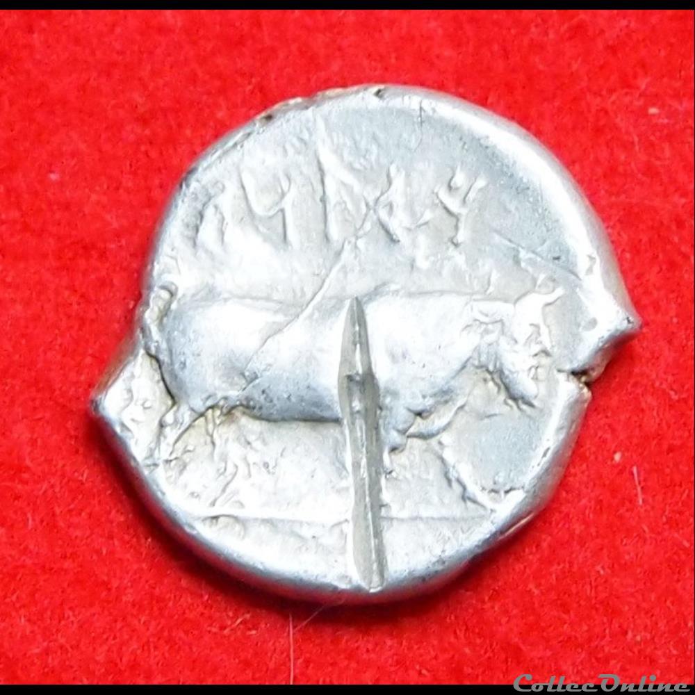 CAMPANIE - Nomos, statère ou didrachme d'Hyria monnaies antiques grecques campanie nomos statere ou didrachme hyria