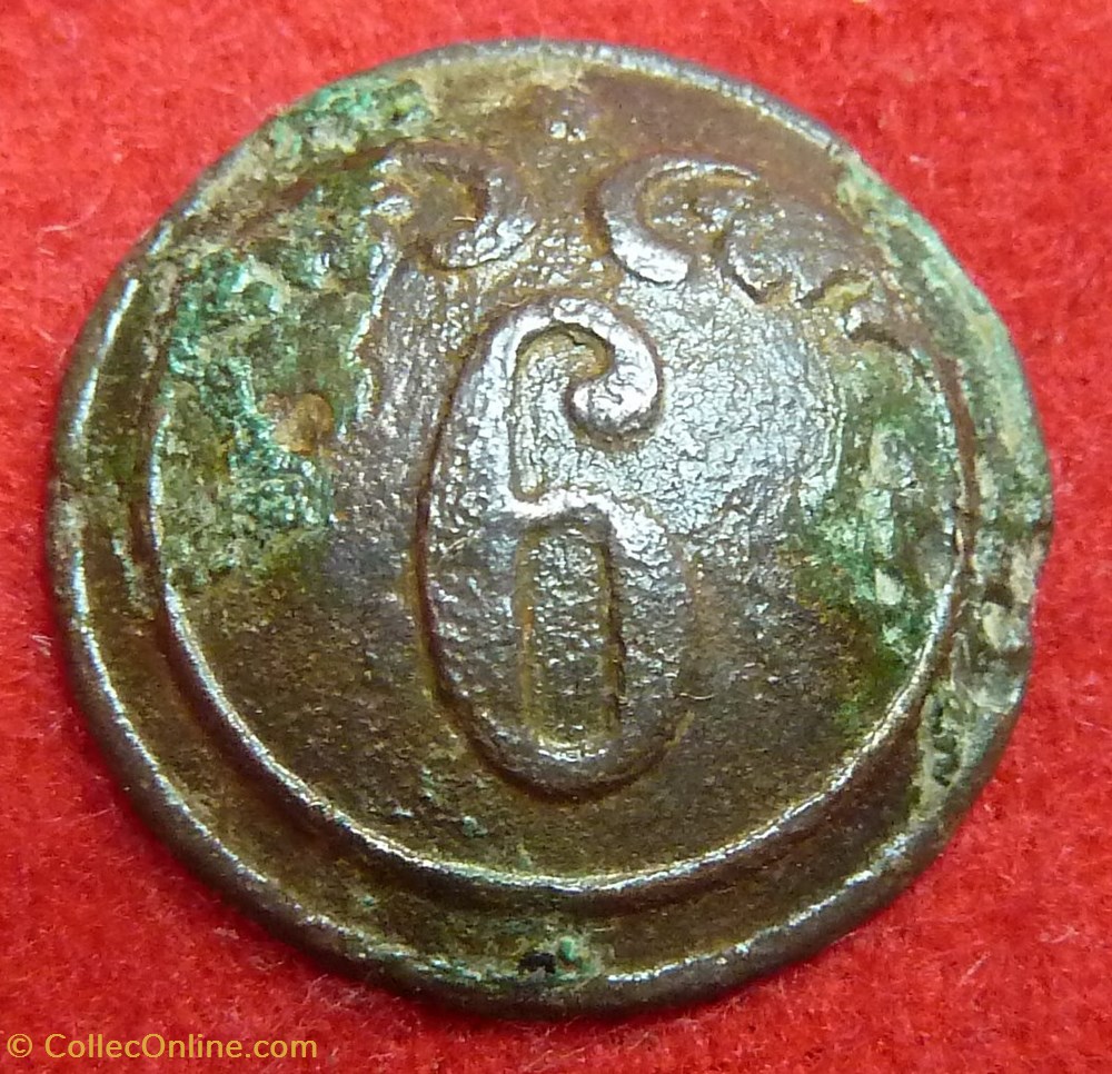 vetements et accessoires boutons militaires 6 eme infanterie de ligne 1844 1871