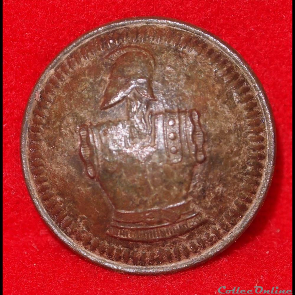 vetements et accessoires boutons militaires armee de terre genie officiers 1844 1871