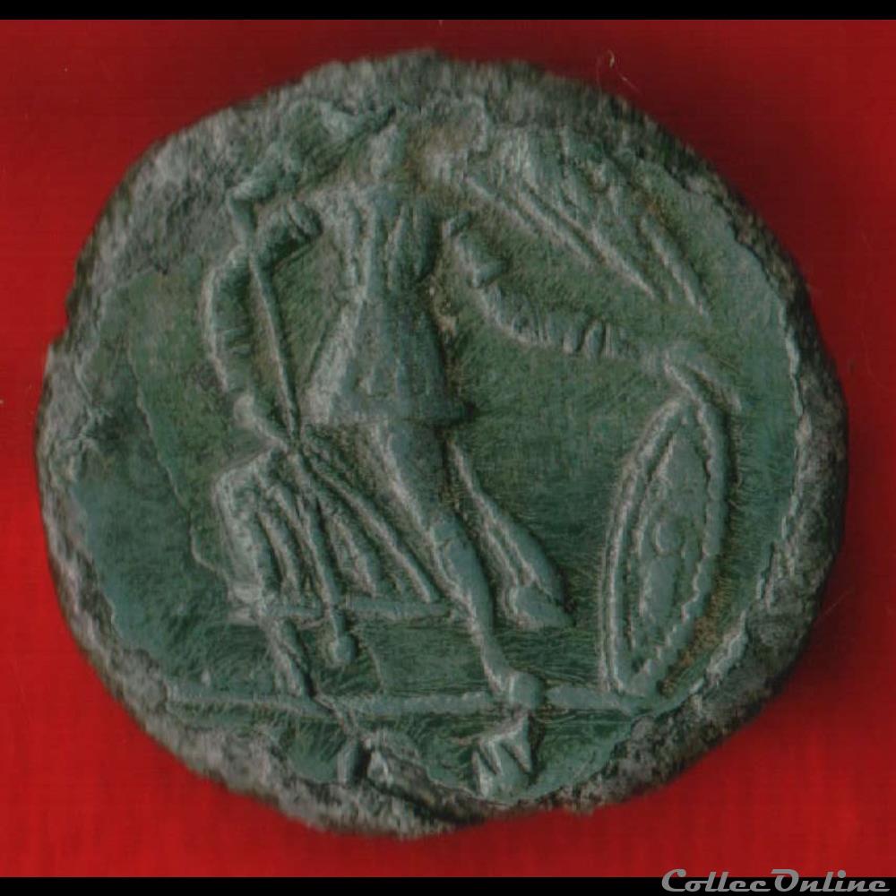 Constantinople - Nummus ou Centenionalis - La victoire monnaies antiques romaines imperiales et republicaines constantinople nummus ou centenionalis la victoire