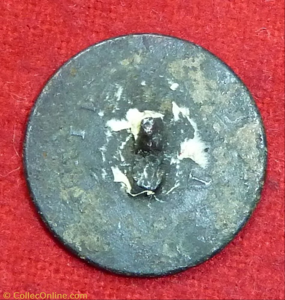 vetement et accessoire bouton militaire grenoble 1789 1790