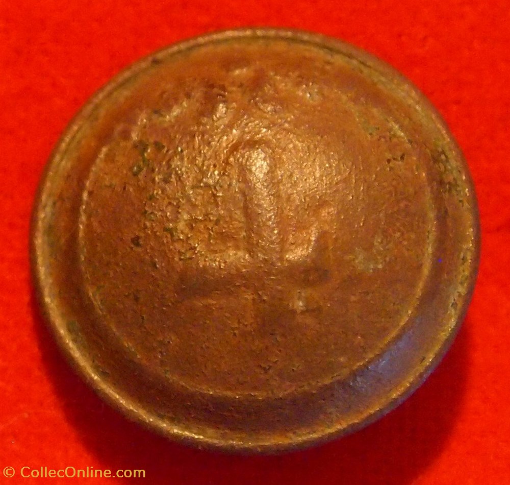 vetements et accessoires boutons militaires 4 eme infanterie de ligne 1844 1871