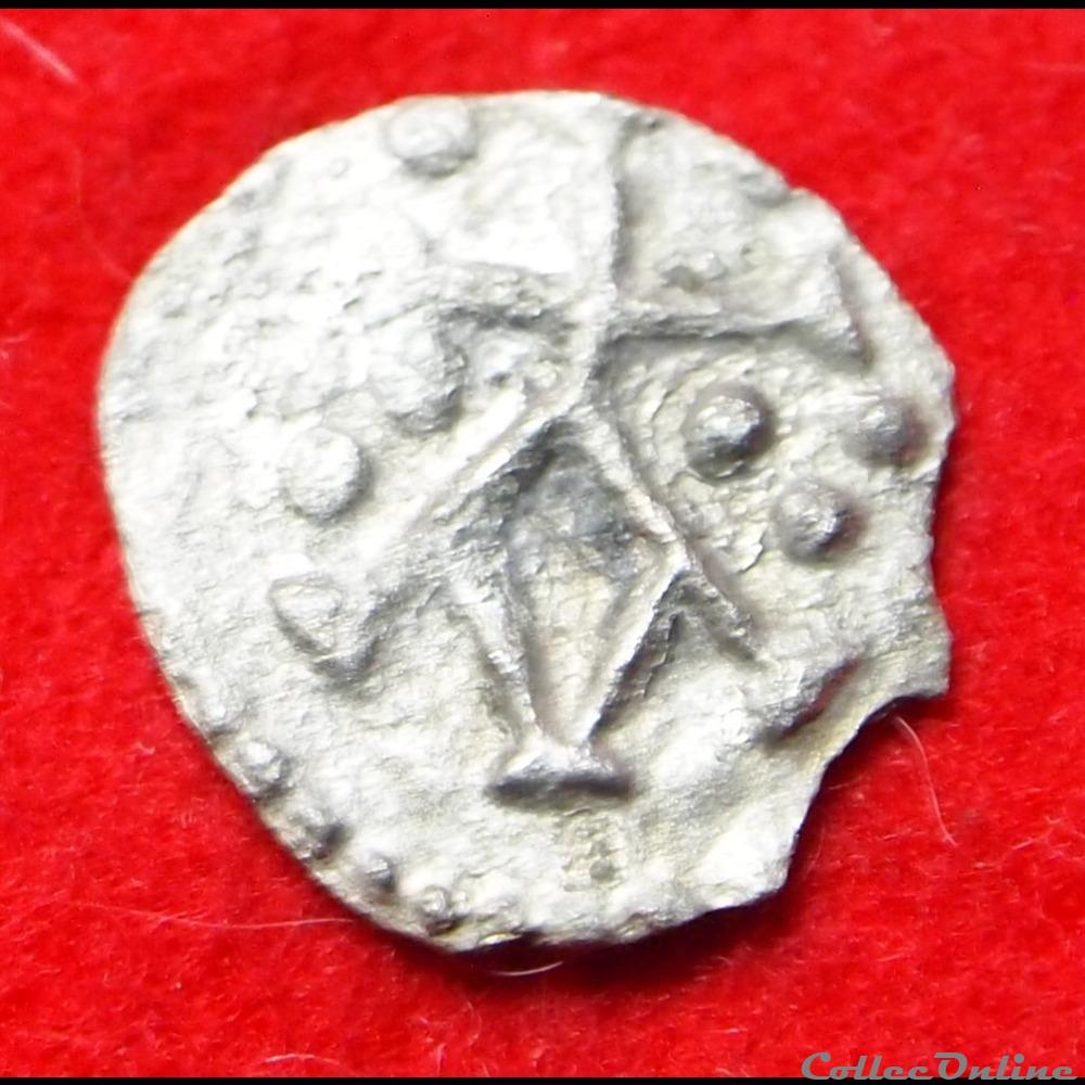 Denier au A croiseté - METALVS VICVS - Poitou monnaies europe medievale france merovingiennes denier au a croisete metalvs vicvs poitou