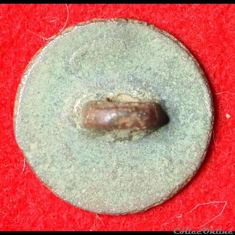 vetements et accessoires boutons militaires armee de terre infanterie 1792 1793