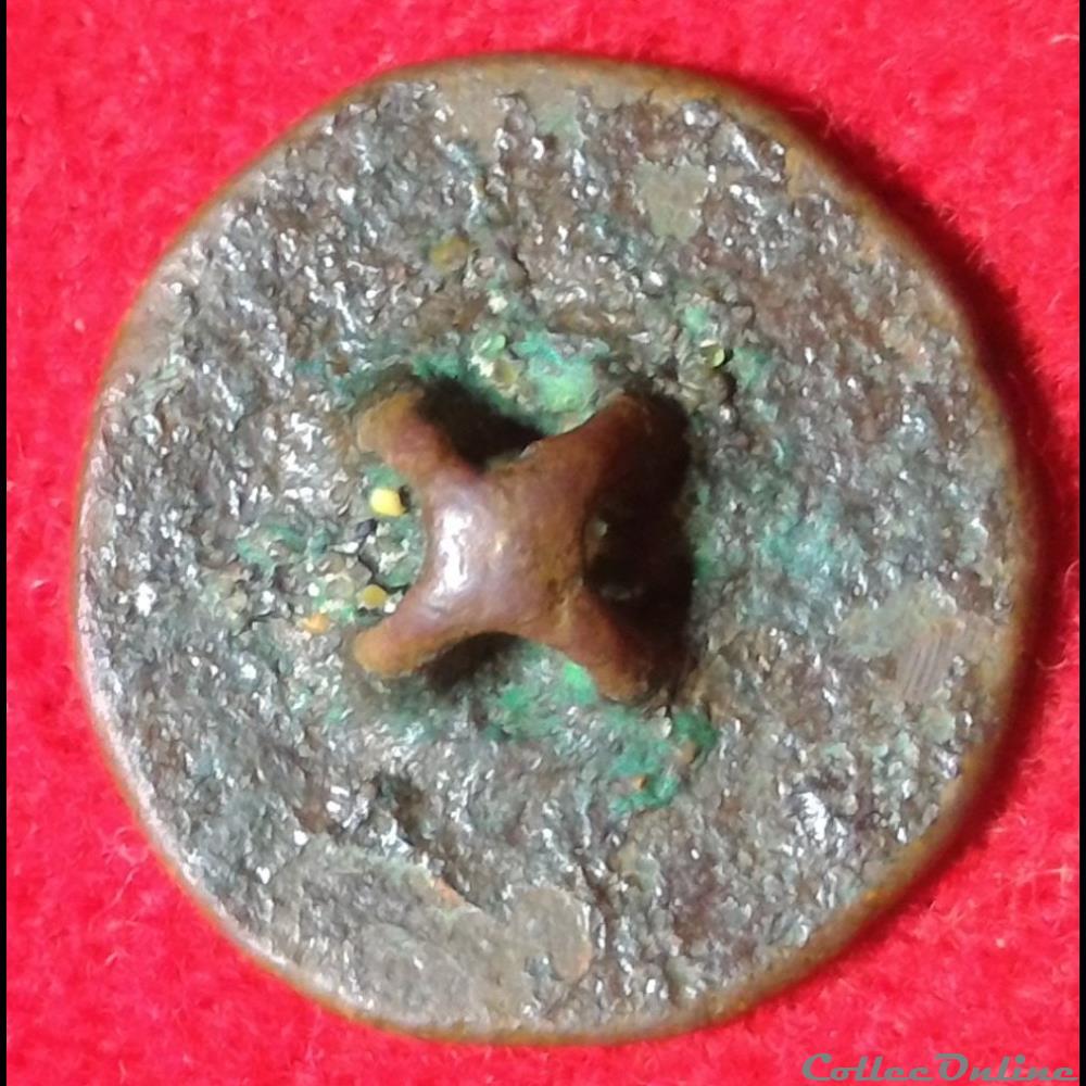 vetement et accessoire bouton militaire marine premier empire bataillon de la marine imperiale