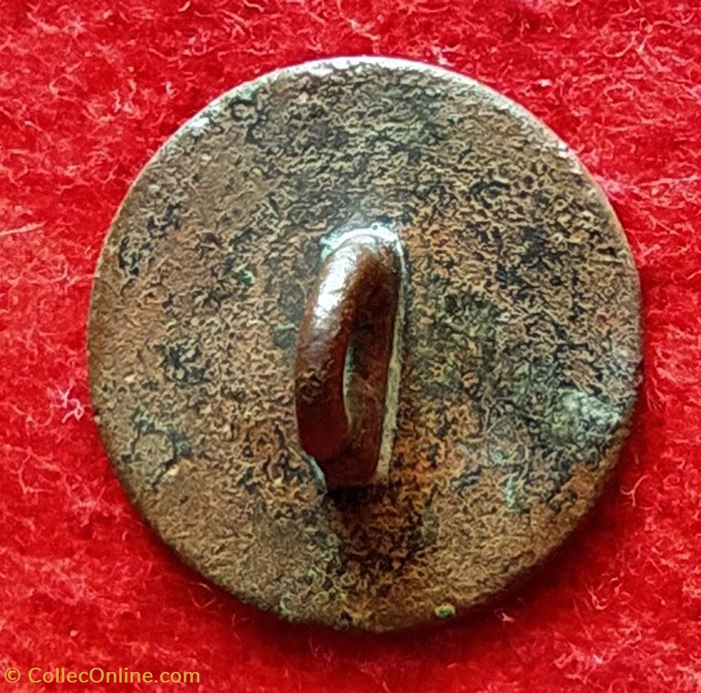 vetement et accessoire bouton militaire marine premier empire 49eme equipages de haut bord