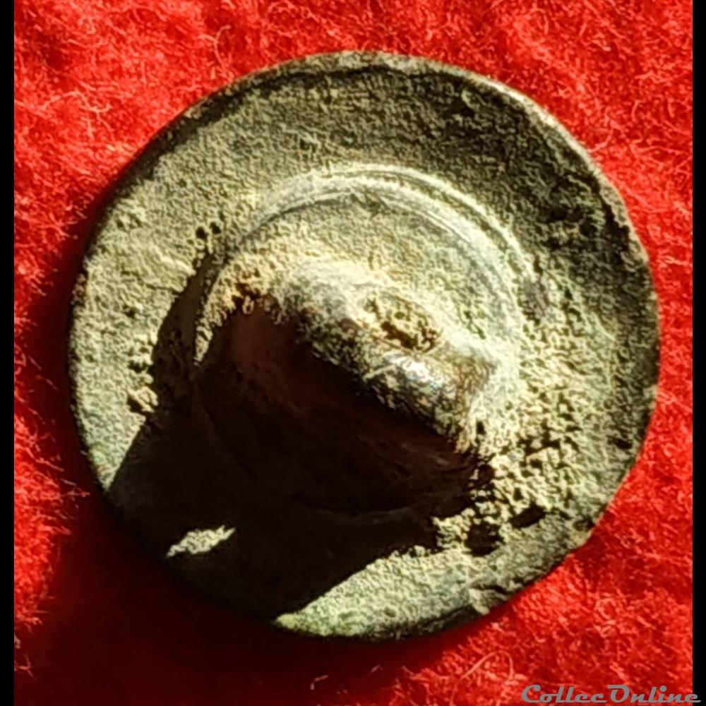 vetements et accessoires boutons militaires armee de terre infanterie 1792 1793