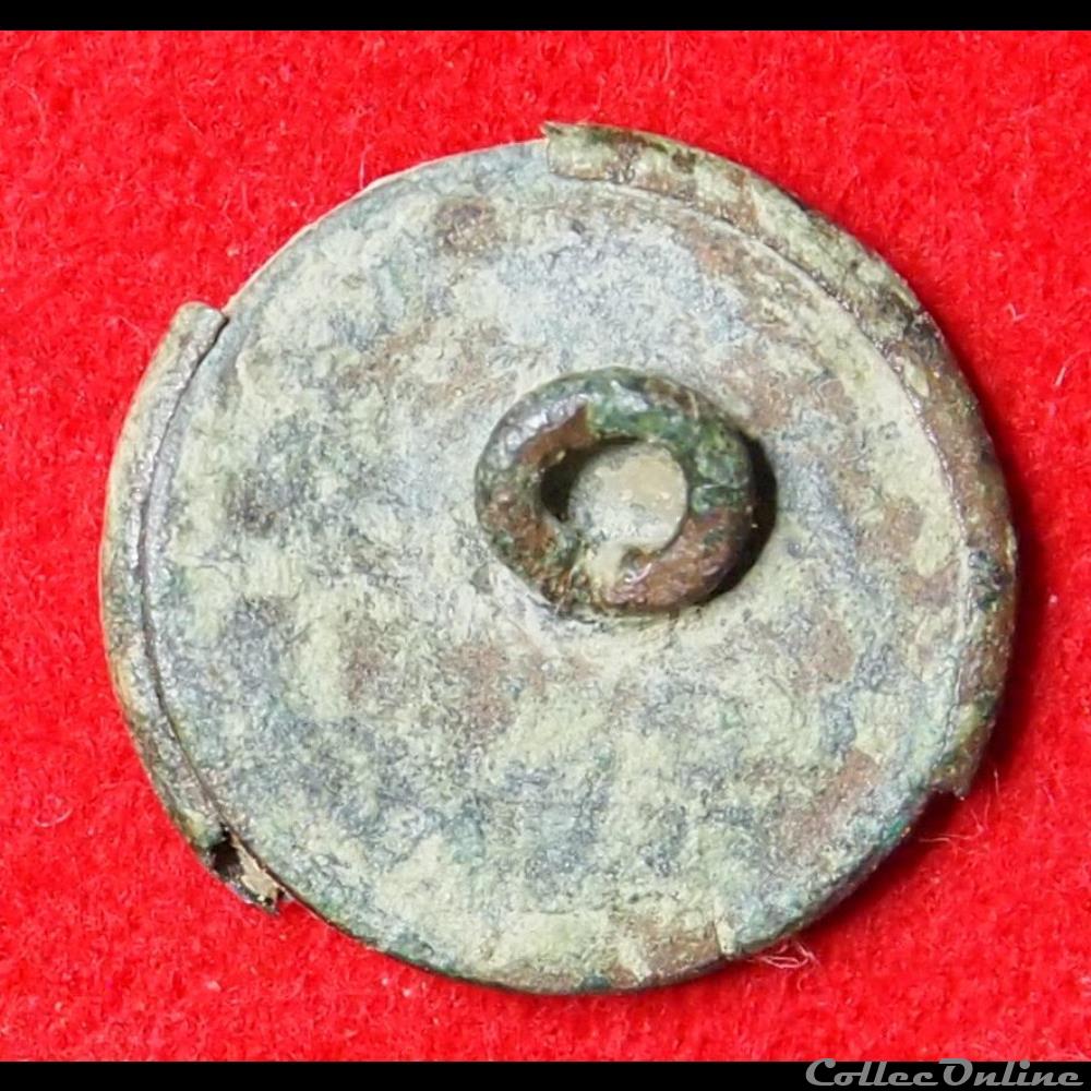 vetements et accessoires boutons militaires 46 eme infanterie de ligne 1803 1814