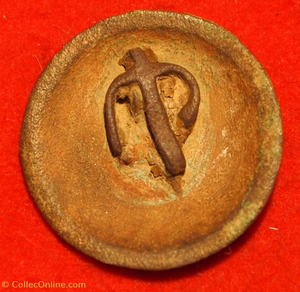 vetements et accessoires boutons militaires 38 eme infanterie de ligne 1844 1871