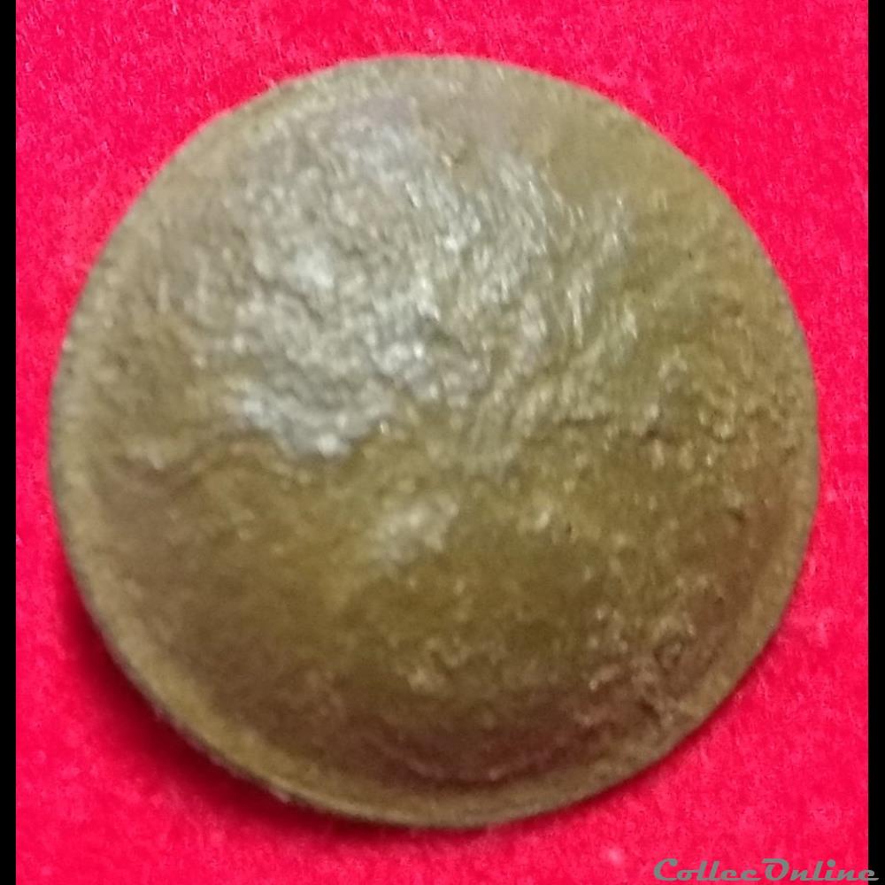 vetements et accessoires boutons militaires armee de terre infanterie 1871 1915