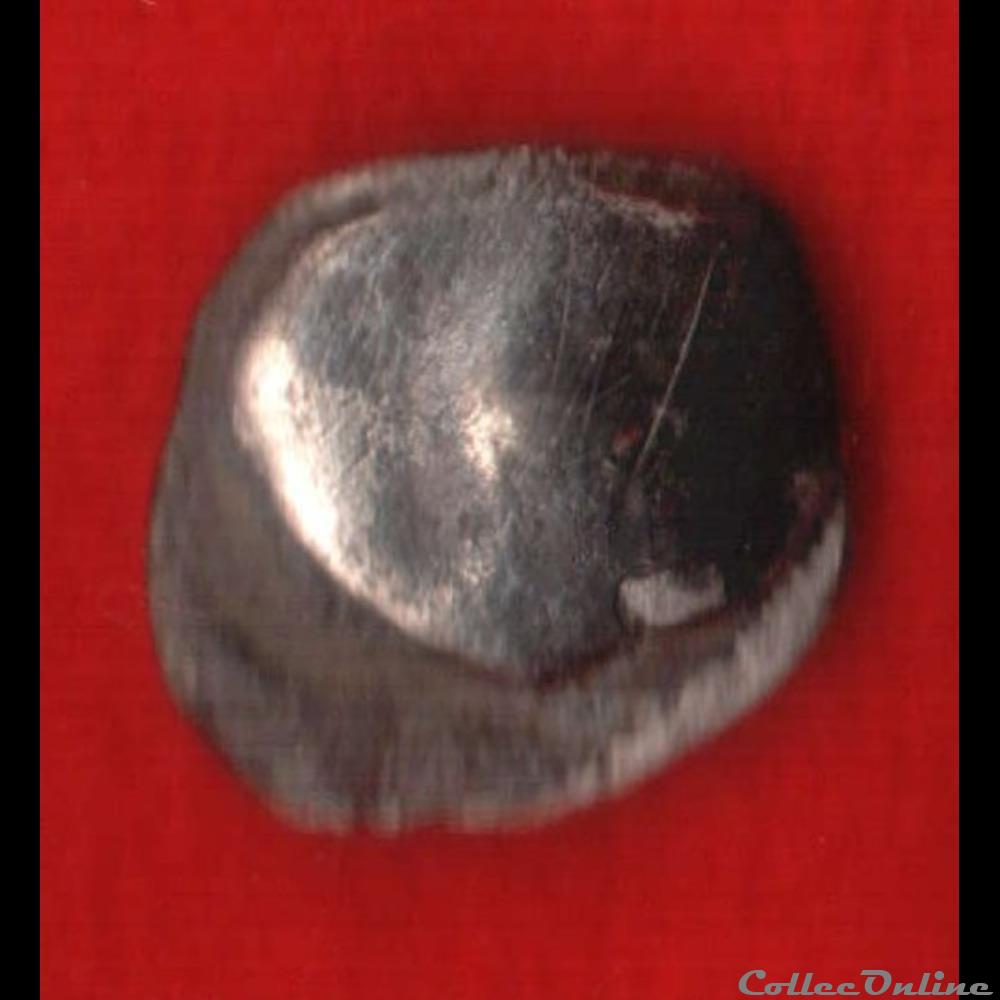 Volques Tectosages - Obole uniface à la croix monnaies antiques celtes volques tectosages obole uniface a la croix
