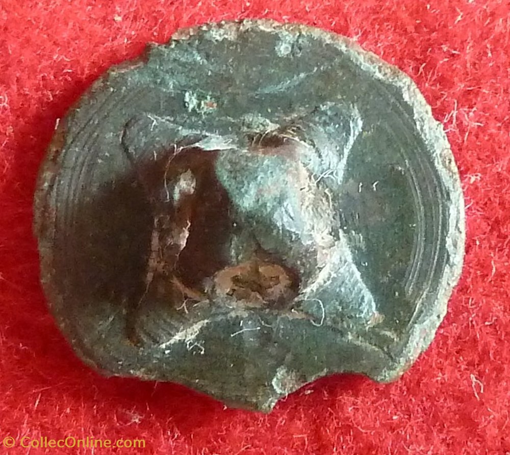 vetements et accessoires boutons militaires 75 eme infanterie de ligne 1803 1814
