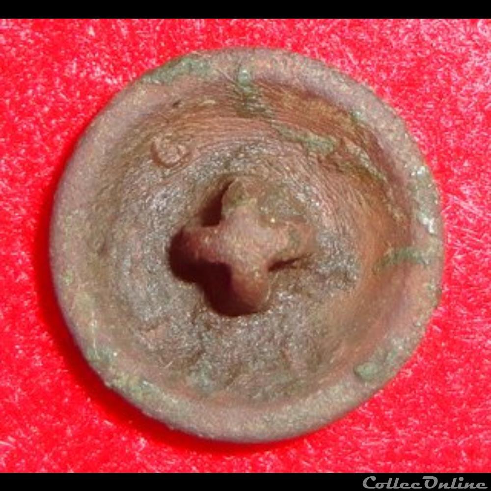 vetements et accessoires boutons militaires 13 eme infanterie de ligne 1844 1871