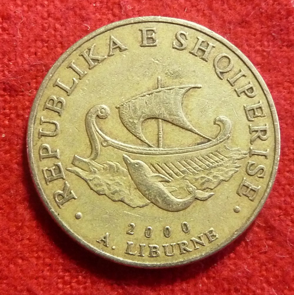 20 lekë - 2000 monnaies monde albanie 20 leke 2000