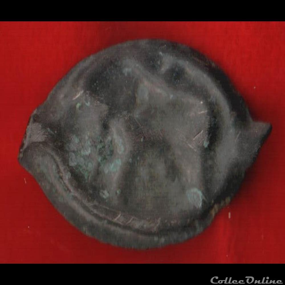 Senones - Potin à la tête casquée monnaies antiques celtes senones potin a la tete casquee