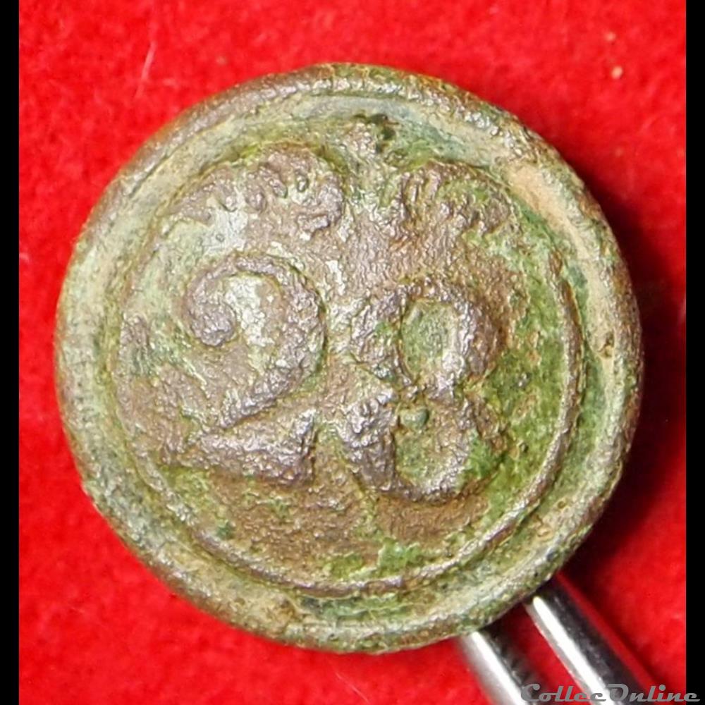 vetements et accessoires boutons militaires 28 eme infanterie de ligne 1844 1871
