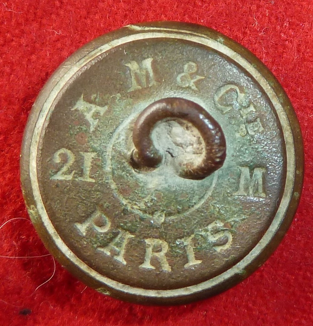vetements et accessoires boutons militaires armee de terre musicien a definir