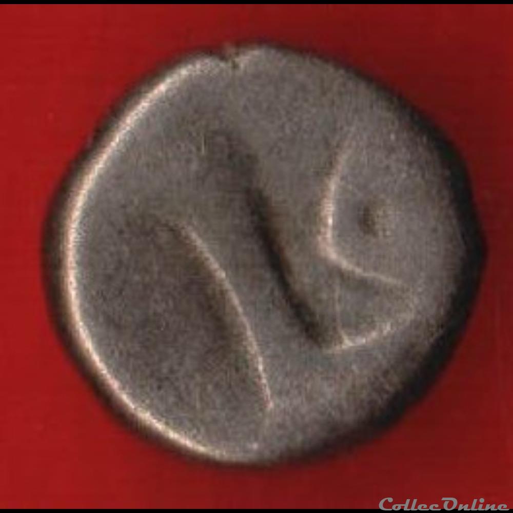 Rèmes - Quart de statère uniface "aux segments de cercles" monnaies antiques celtes remes quart de statere uniface aux segments de cercles