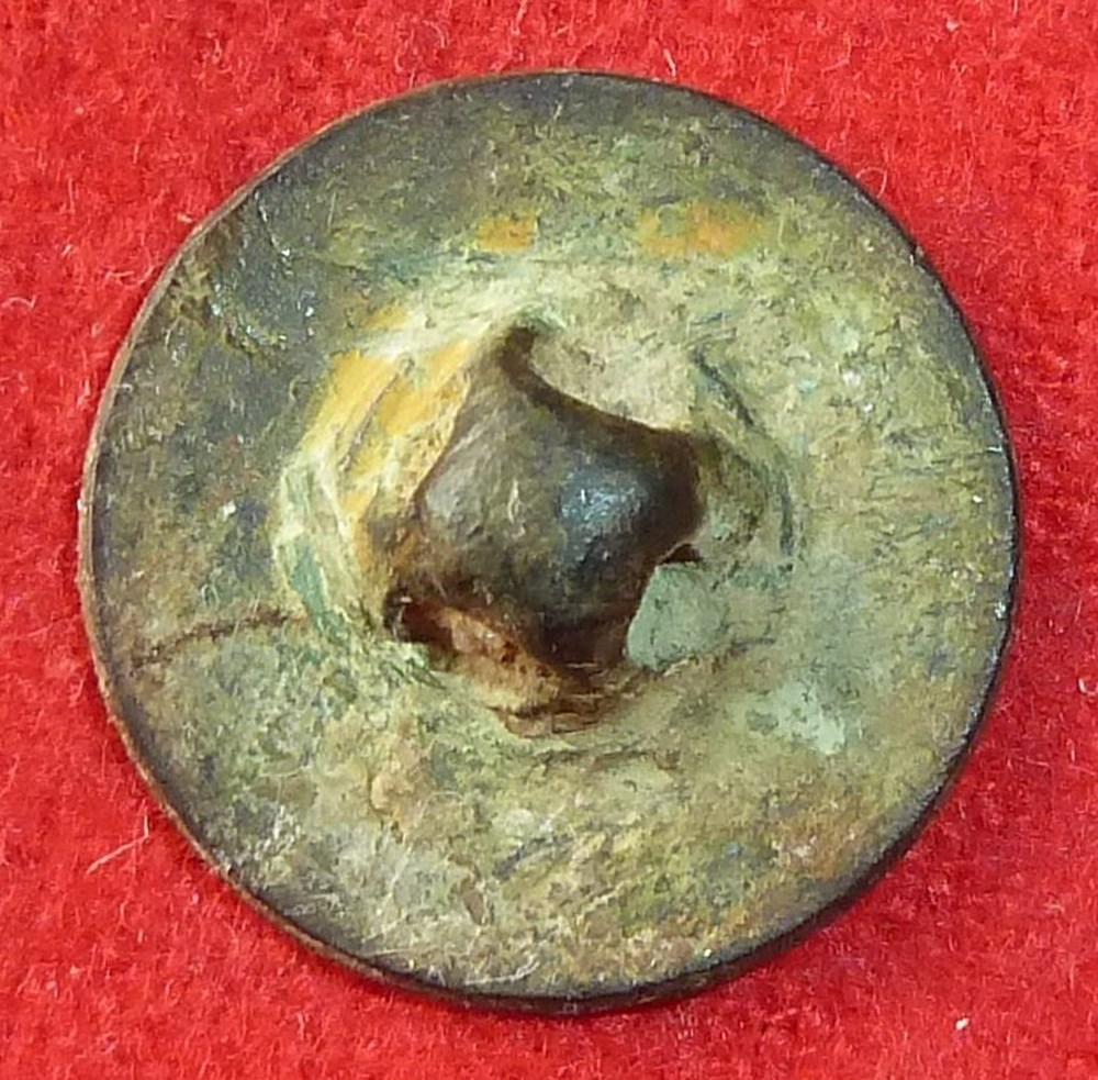 vetements et accessoires boutons militaires 95 eme infanterie de ligne 1776 1792