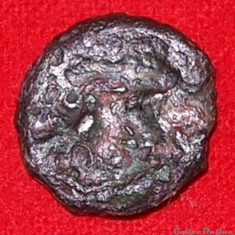 Haute et Moyenne Seine - Incertaine - Potin au sanglier et à la tête coupée monnaies antiques celtes haute et moyenne seine incertaine potin au sanglier et a la tete coupee