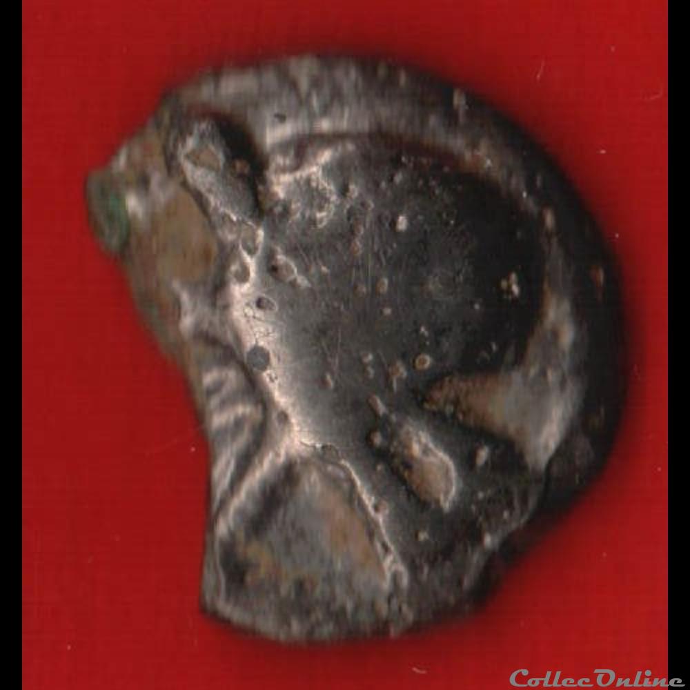 monnaies antiques celtes bituriges cubes potin au taureau chargeant