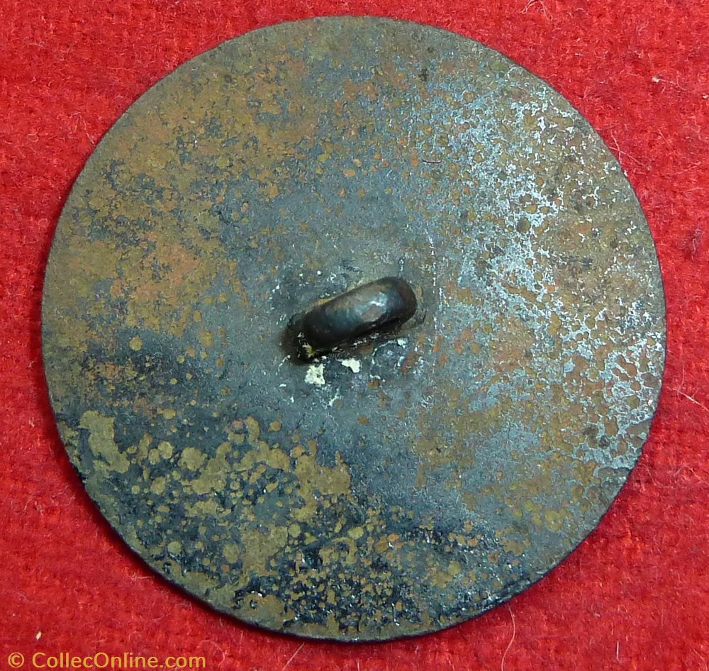 vetement et accessoire bouton militaire paris 1789 1790