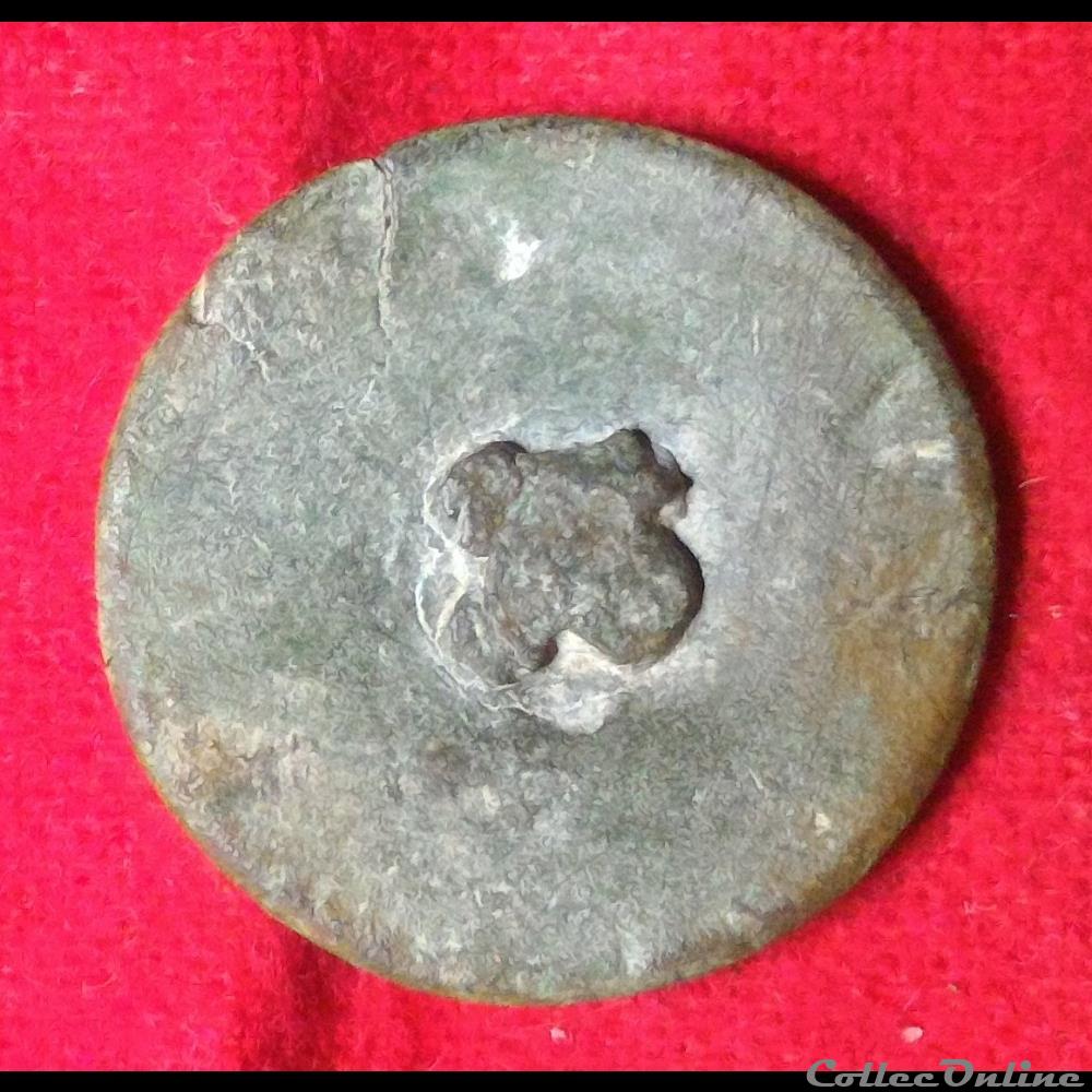 vetement et accessoire bouton militaire 14 eme infanterie de ligne 1803 1814