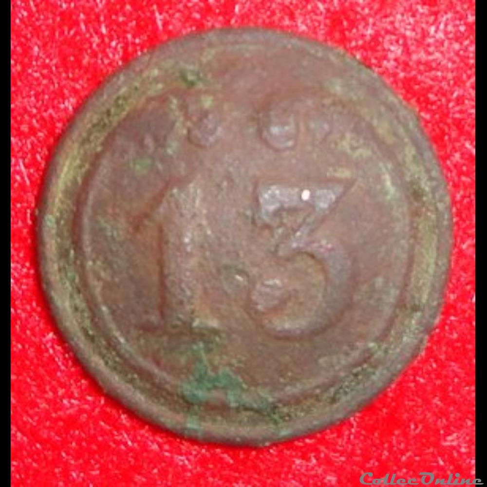 vetements et accessoires boutons militaires 13 eme infanterie de ligne 1844 1871