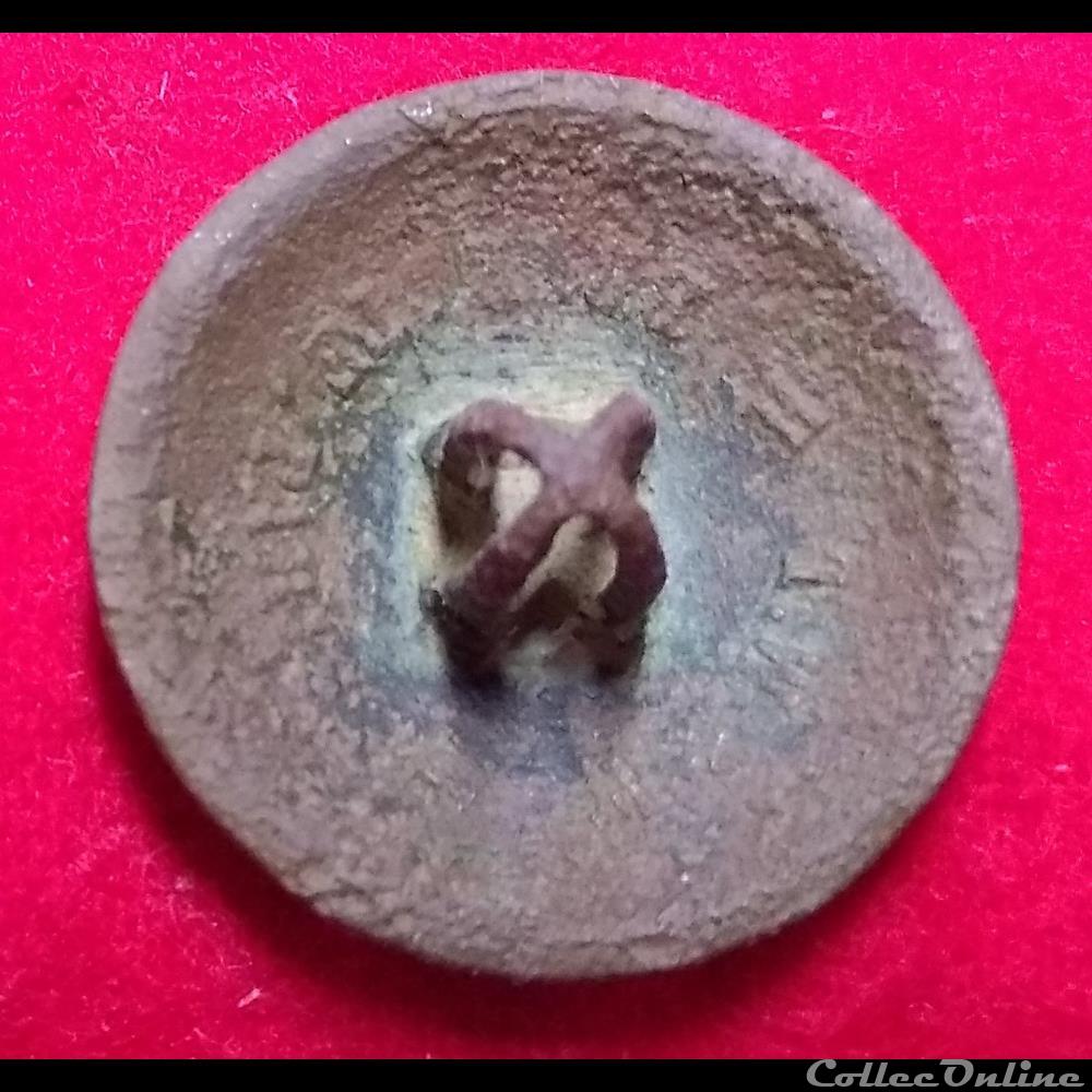 vetements et accessoires boutons militaires armee de terre infanterie 1871 1915